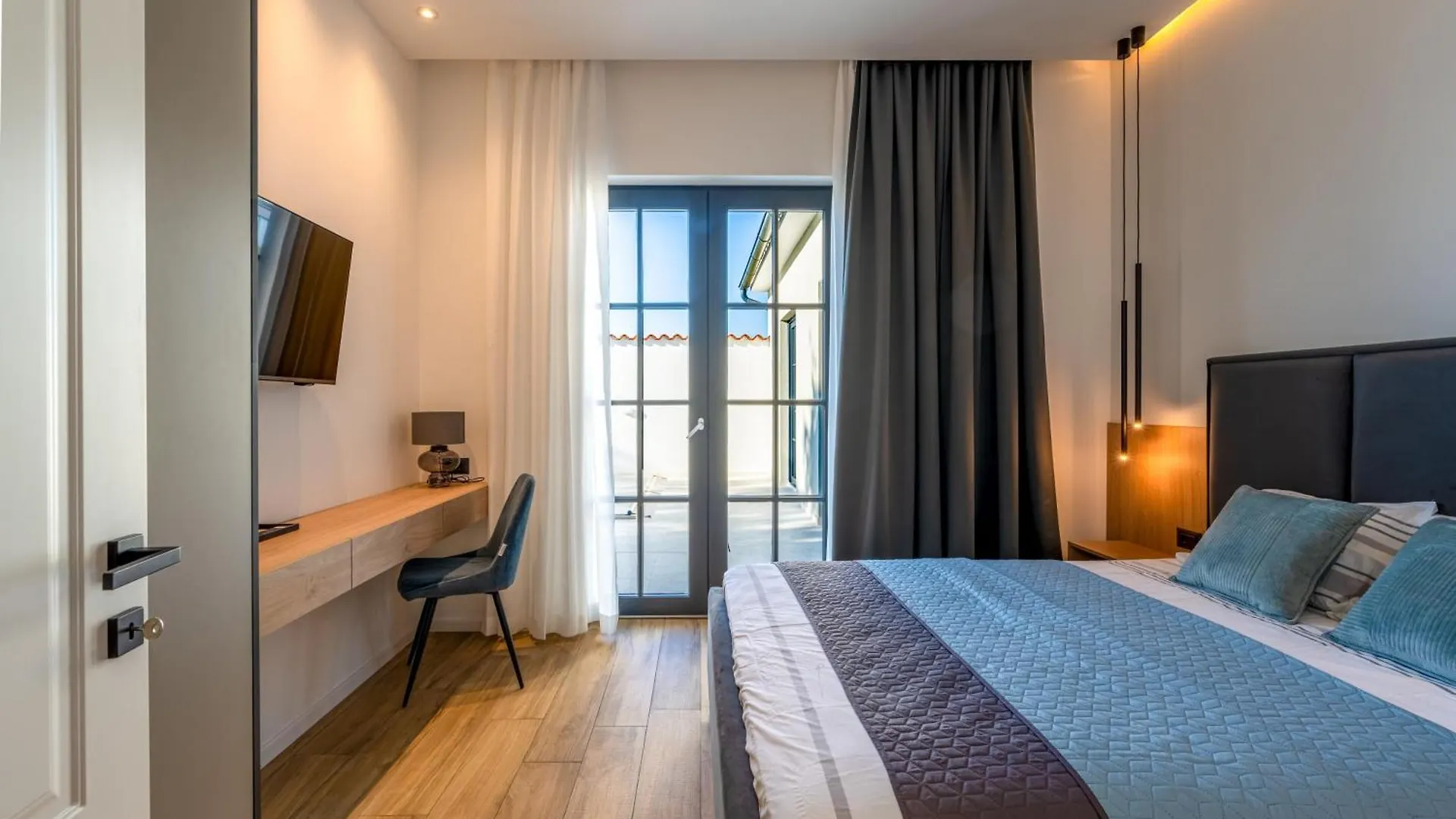 Villa Vista - New Entry 2025 Πούλα 0*,